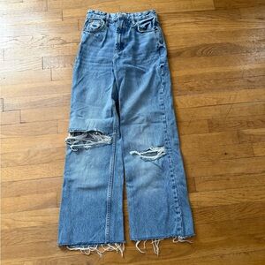 Zara Wide Leg Ripped Jeans Size 2